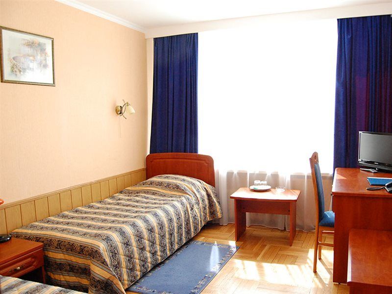 Planeta Hotel Минск Екстериор снимка